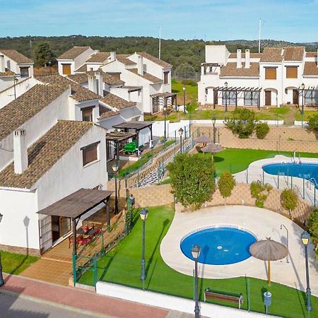 Suite En Sierramagna, Piscina Abierta El Ronquillo Zewnętrze zdjęcie