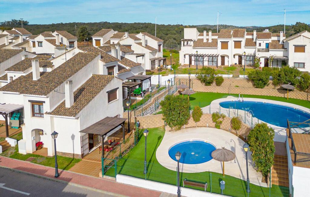 Suite En Sierramagna, Piscina Abierta El Ronquillo Zewnętrze zdjęcie